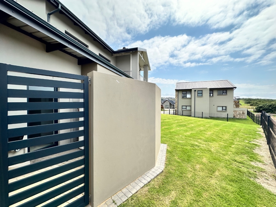 4 Bedroom Property for Sale in Hartland Lifestyle Estate Western Cape